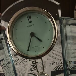 Seiko Gold and Black Pendulum Wall Clock untested